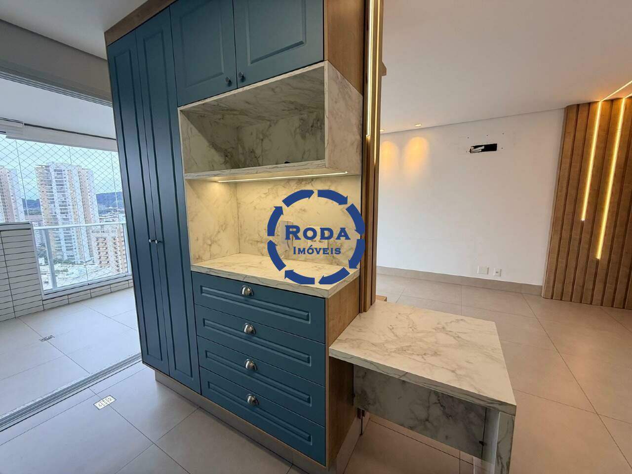 Apartamento à venda no Ponta da Praia: 