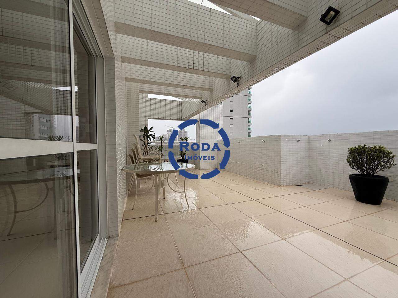 Apartamento para aluguel no Ponta da Praia: