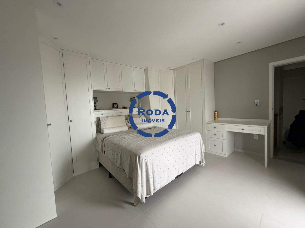 Cobertura Duplex à venda no Ponta da Praia: