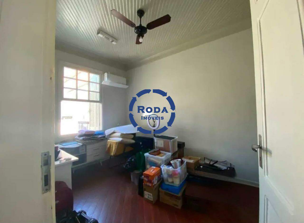 Sobrado à venda no Aparecida: