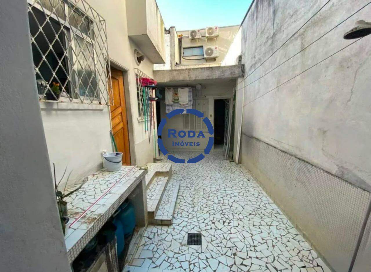 Sobrado à venda no Aparecida: