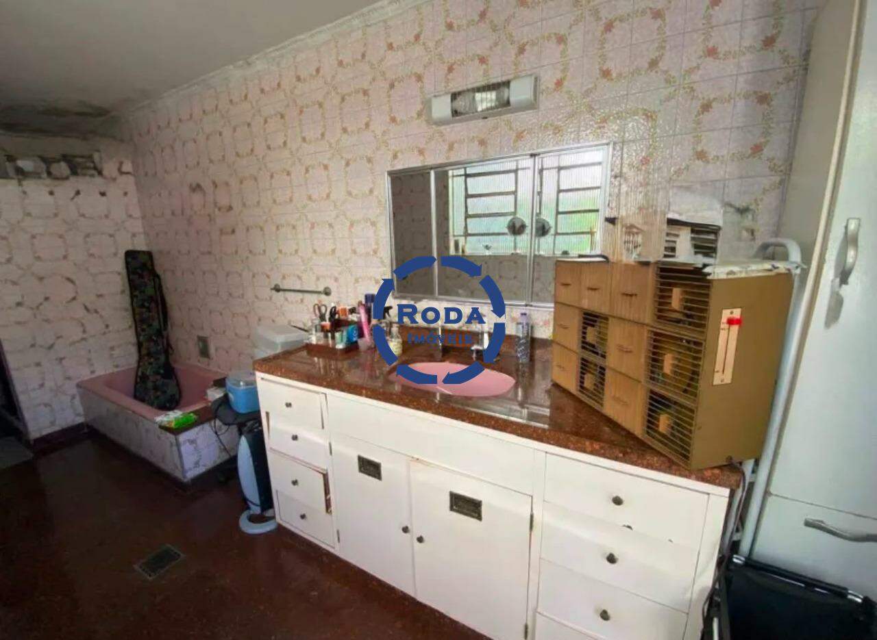 Sobrado à venda no Aparecida:
