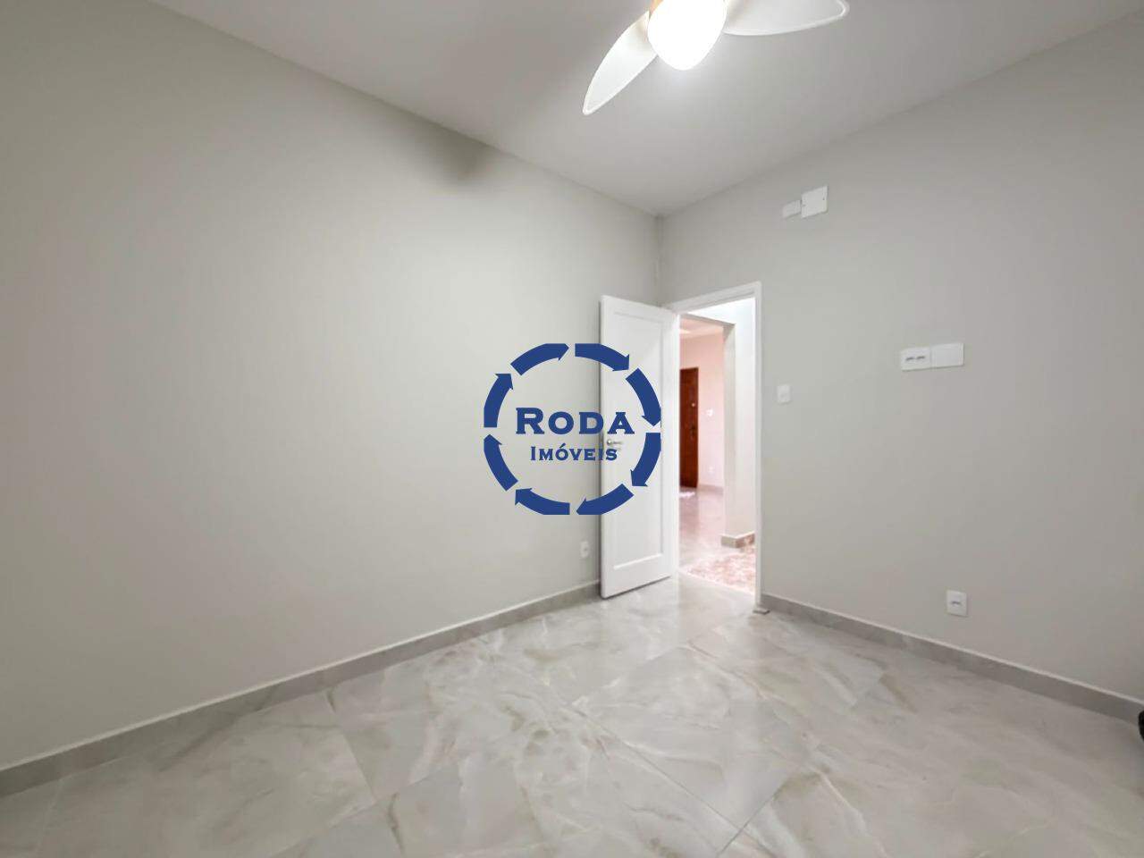 Apartamento para aluguel no Embaré: 