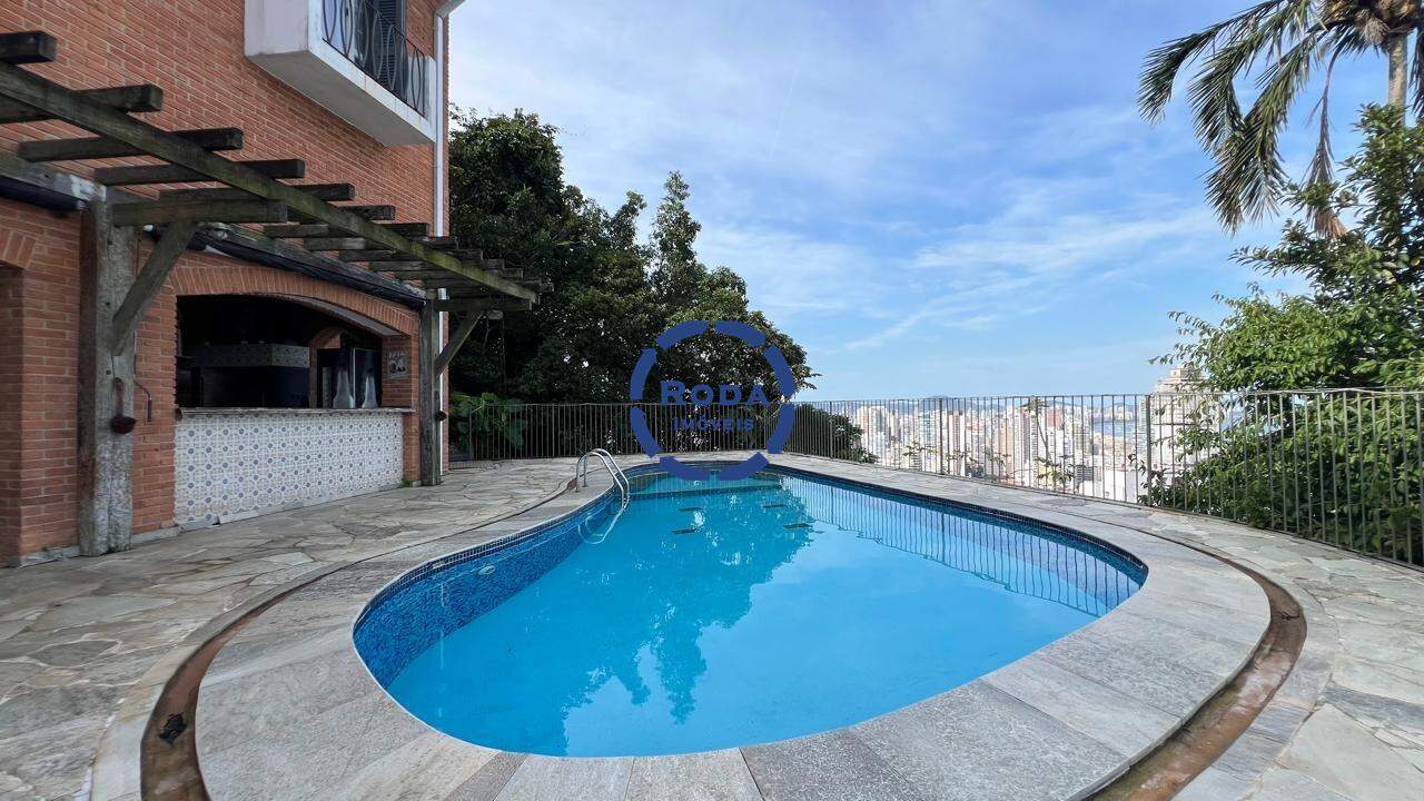 Casa à venda no Marapé: 
