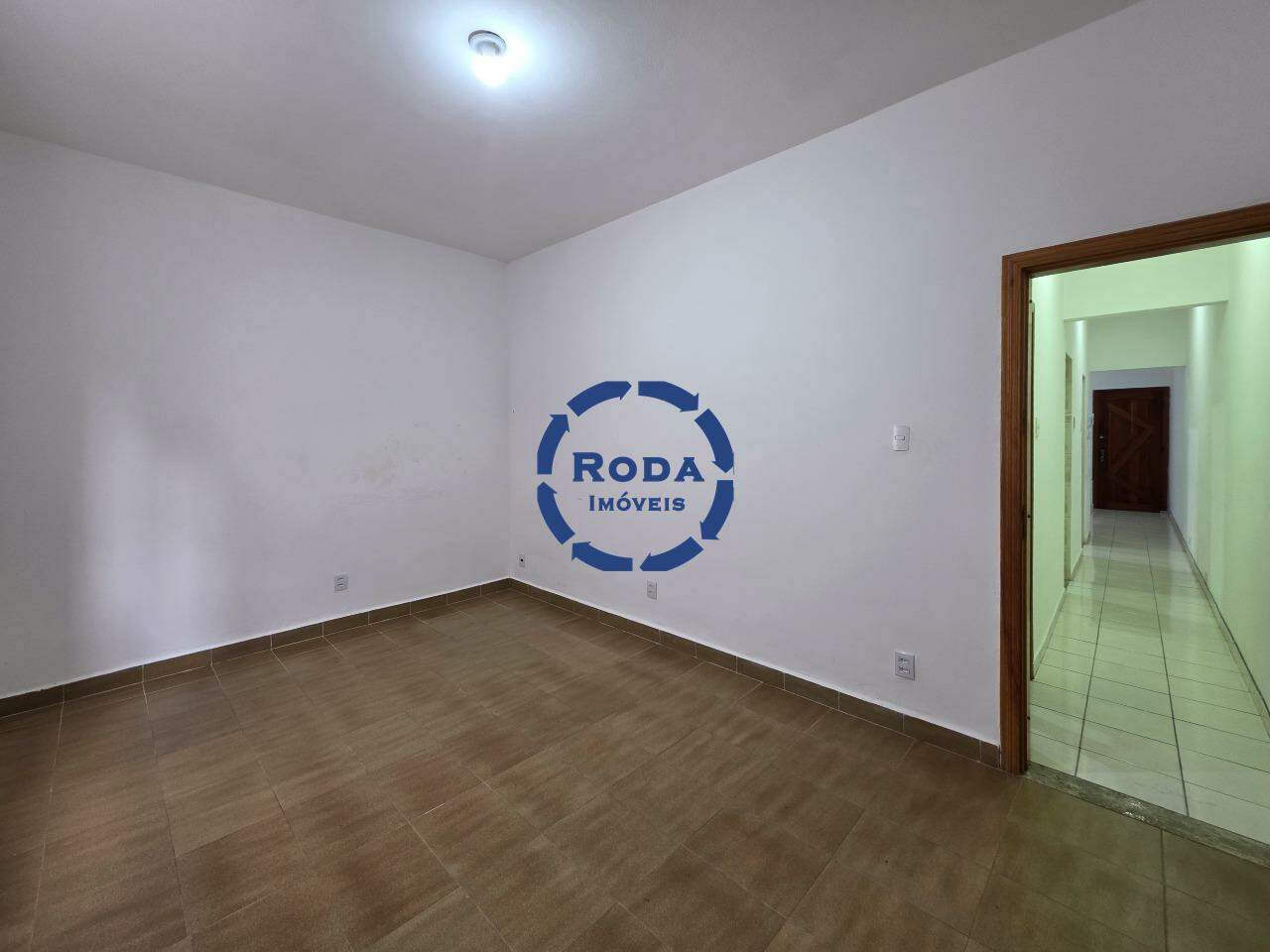 Apartamento Térreo à venda no Embaré: 