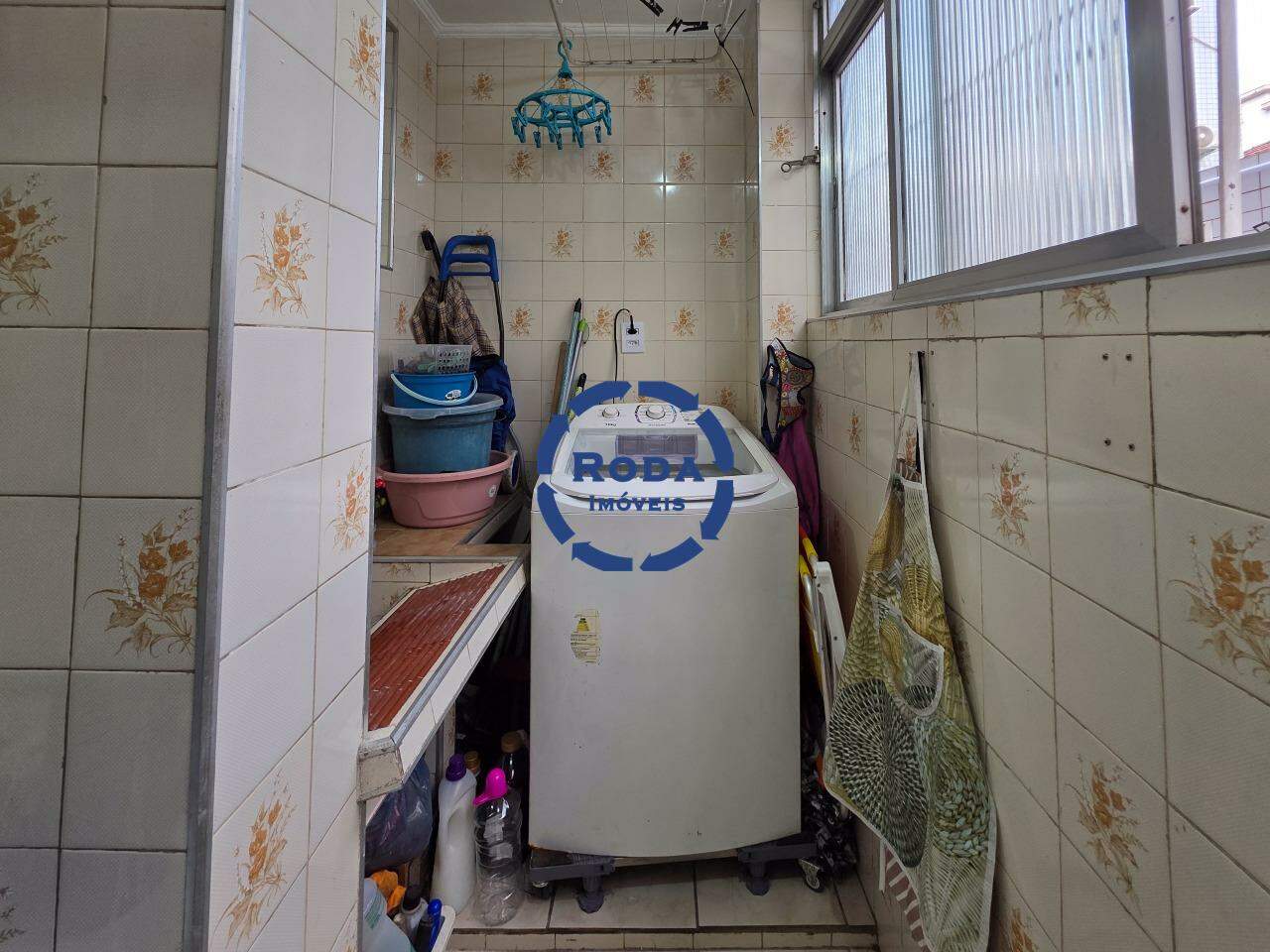 Apartamento Térreo à venda no Embaré: 
