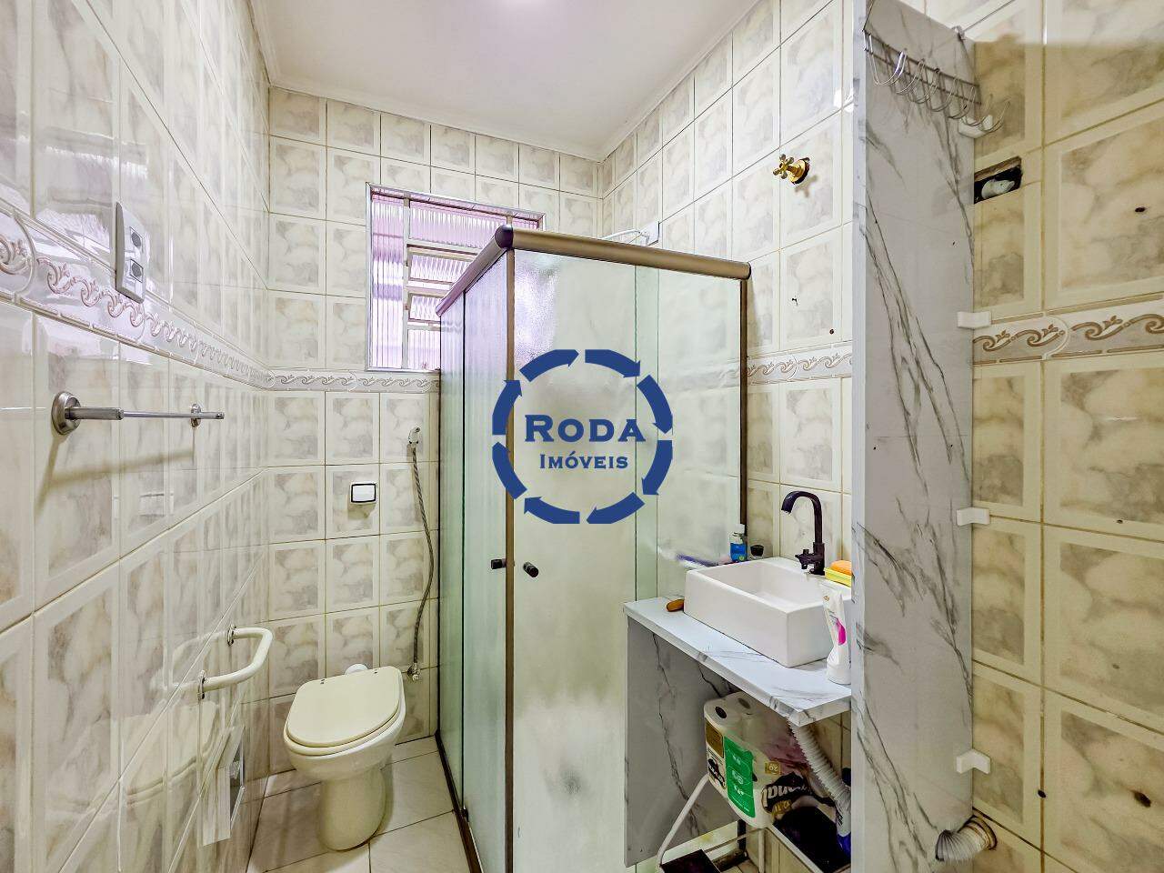 Apartamento Térreo à venda no Embaré: 