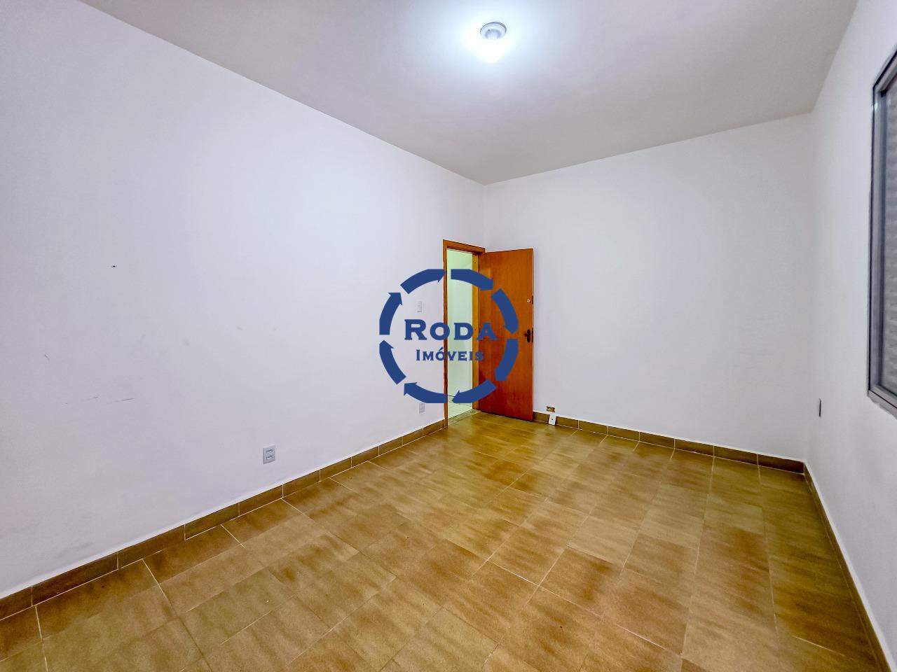 Apartamento Térreo à venda no Embaré: 