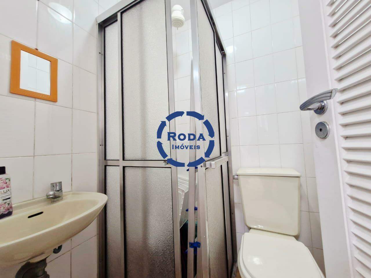 Apartamento à venda no Boqueirão: WC DE SERVIÇO