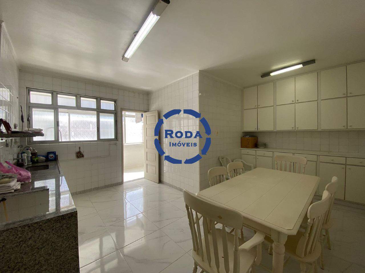 Apartamento à venda no Ponta da Praia: 
