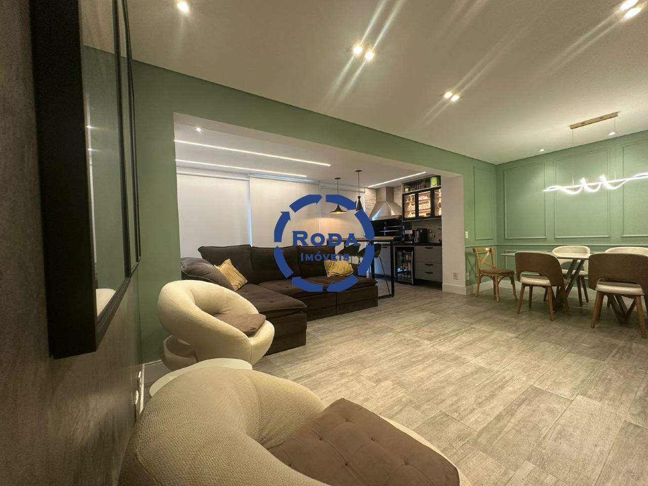 Apartamento à venda no Ponta da Praia: 
