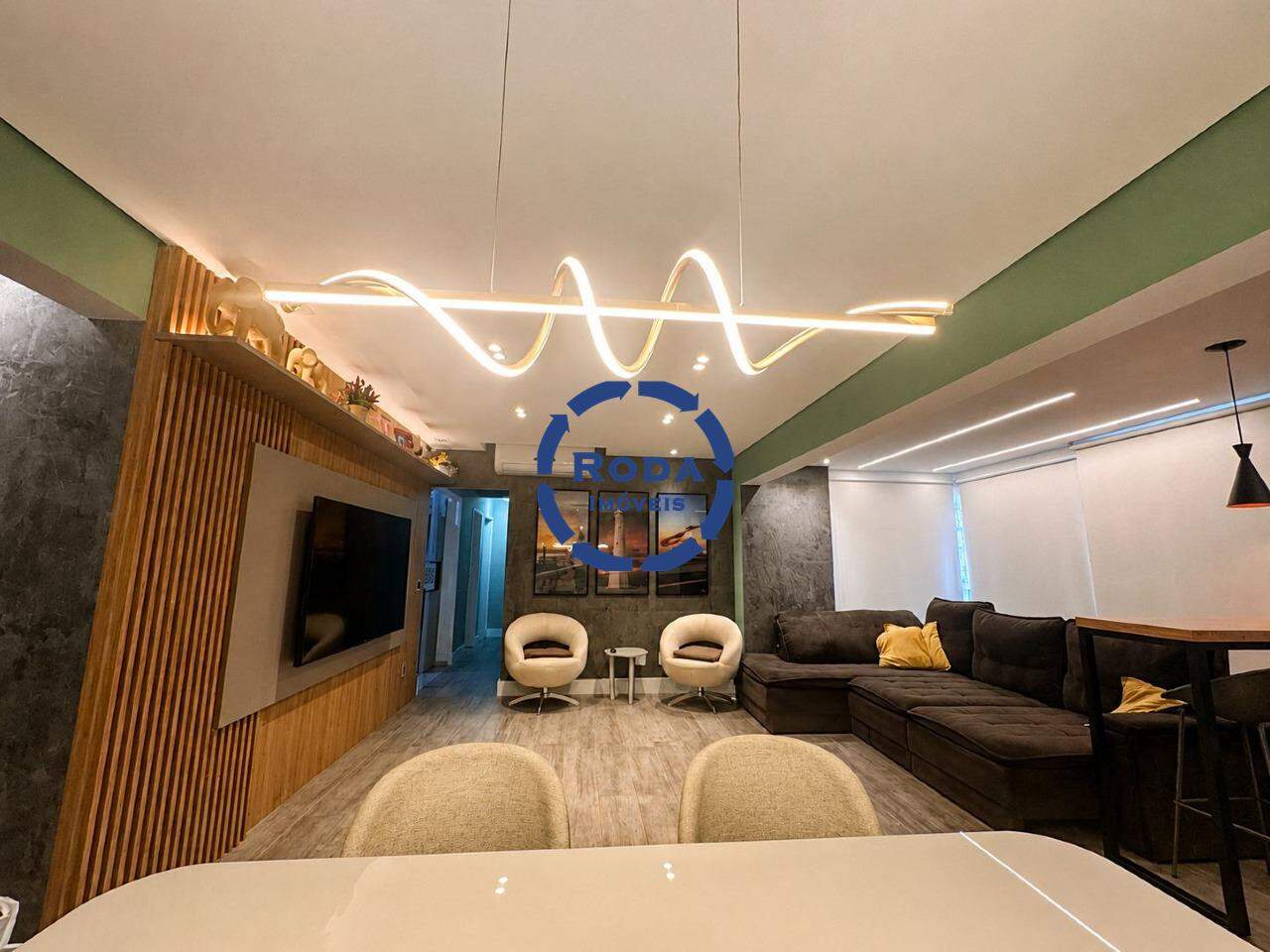 Apartamento à venda no Ponta da Praia: 