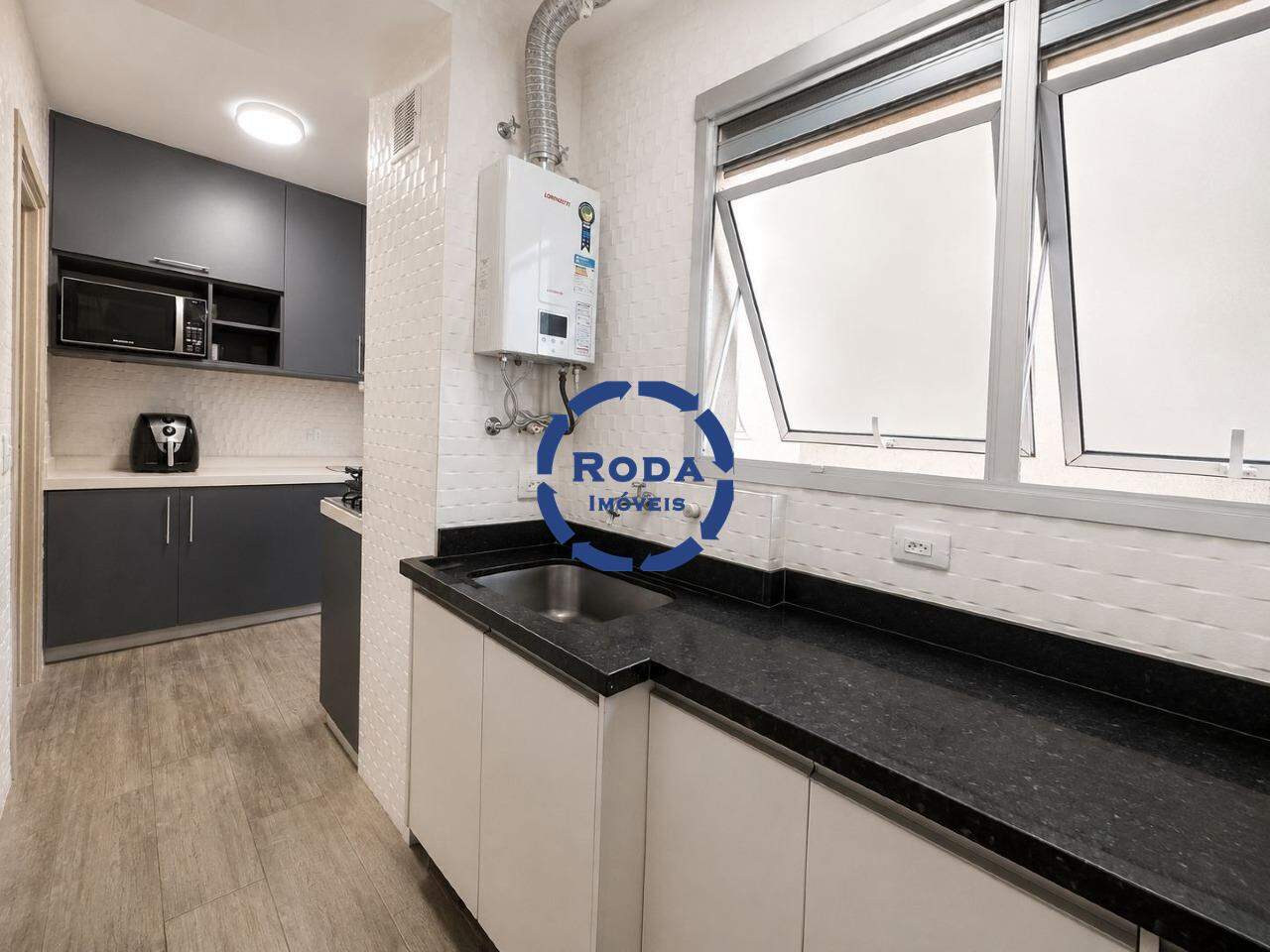 Apartamento à venda no Ponta da Praia: 
