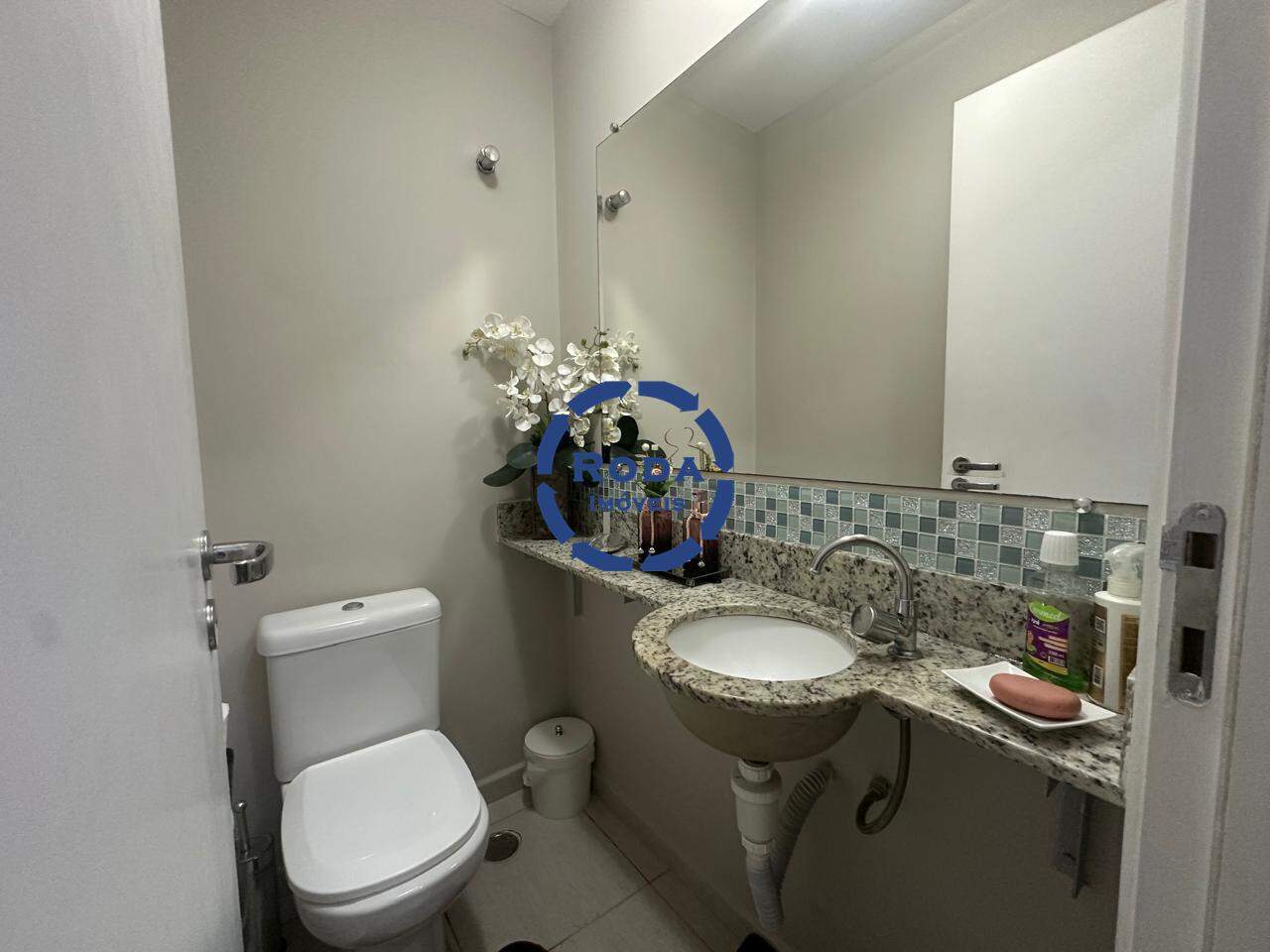 Apartamento à venda no Ponta da Praia: 
