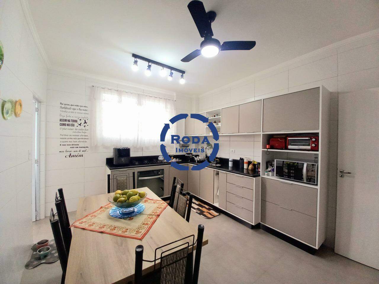 Apartamento à venda no Embaré: