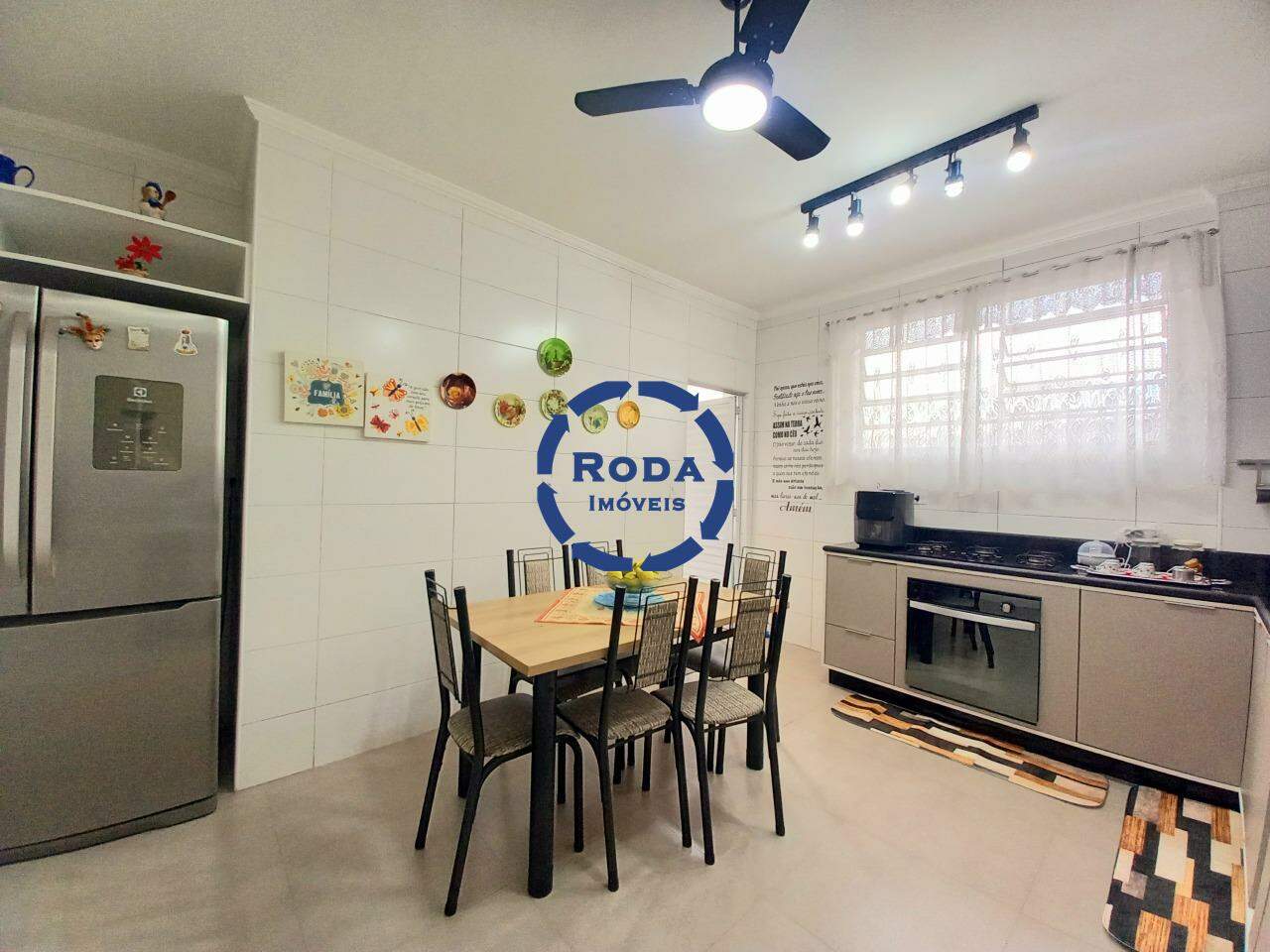 Apartamento à venda no Embaré: