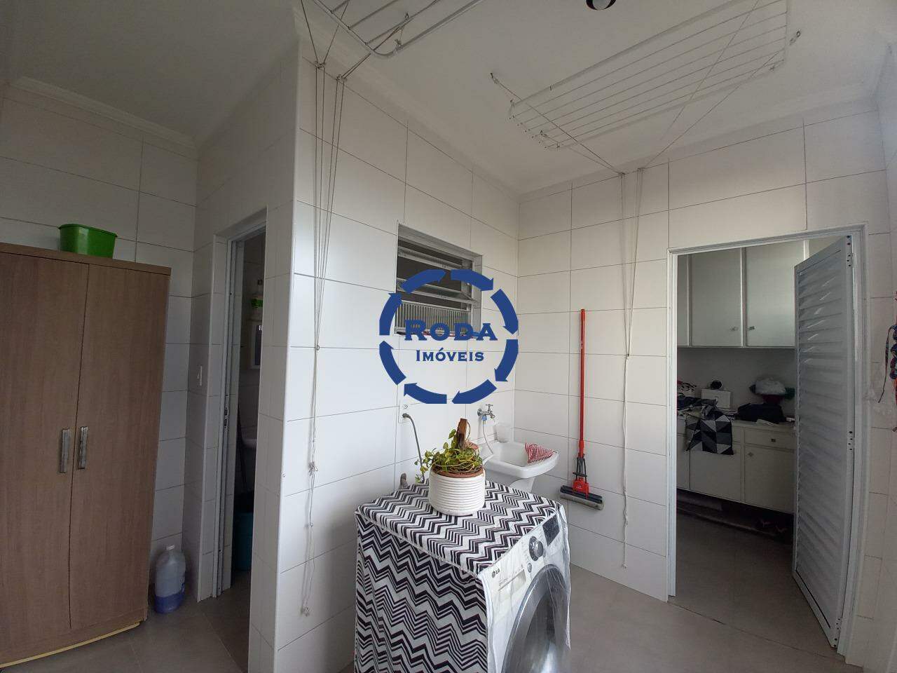 Apartamento à venda no Embaré: