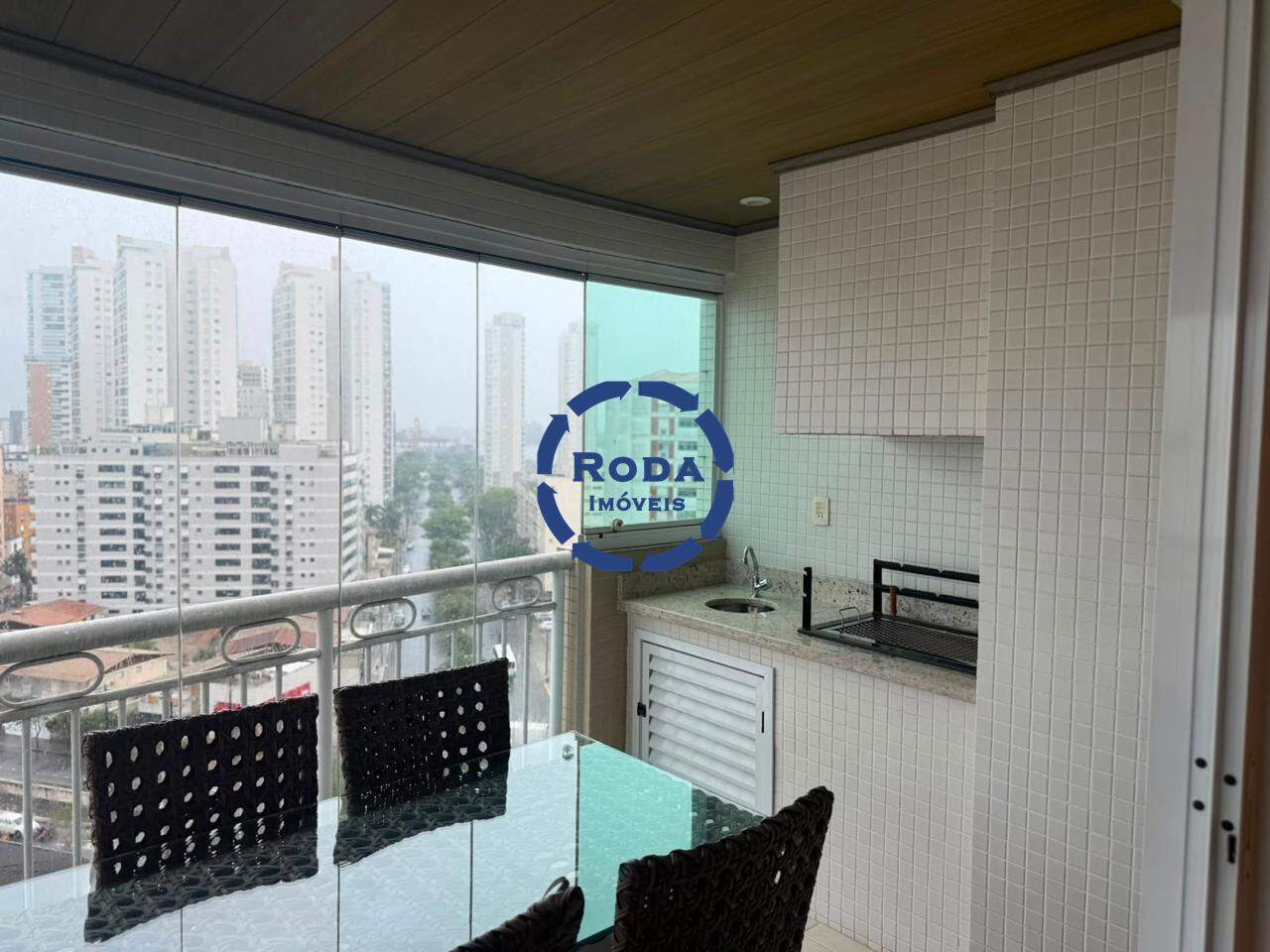 Apartamento à venda no Ponta da Praia: