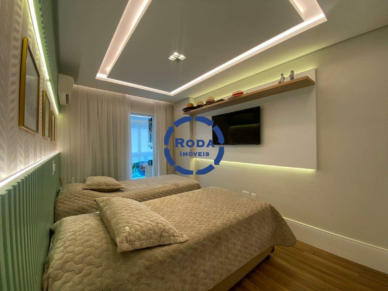 Apartamento à venda no Embaré: 