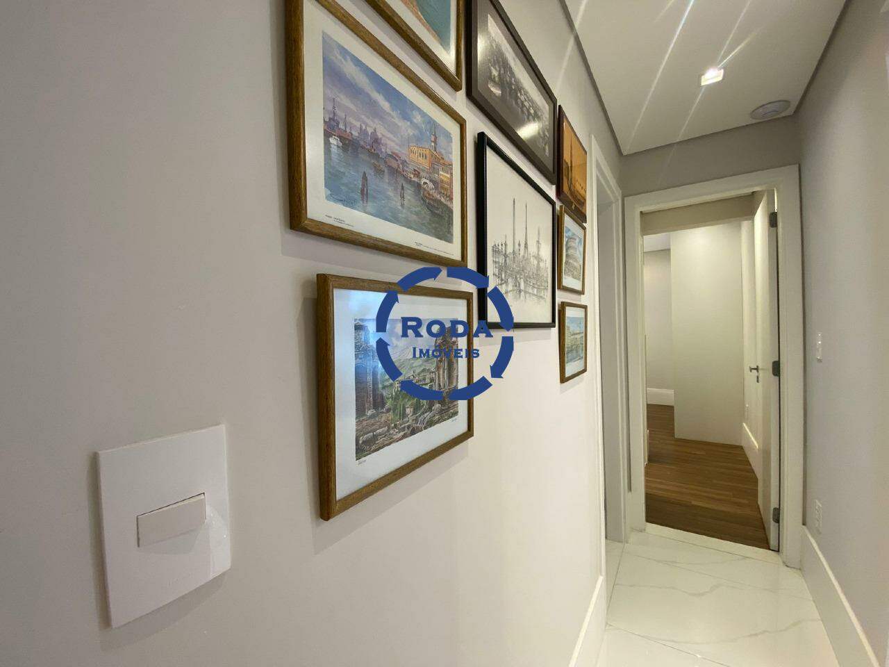 Apartamento à venda no Embaré: 