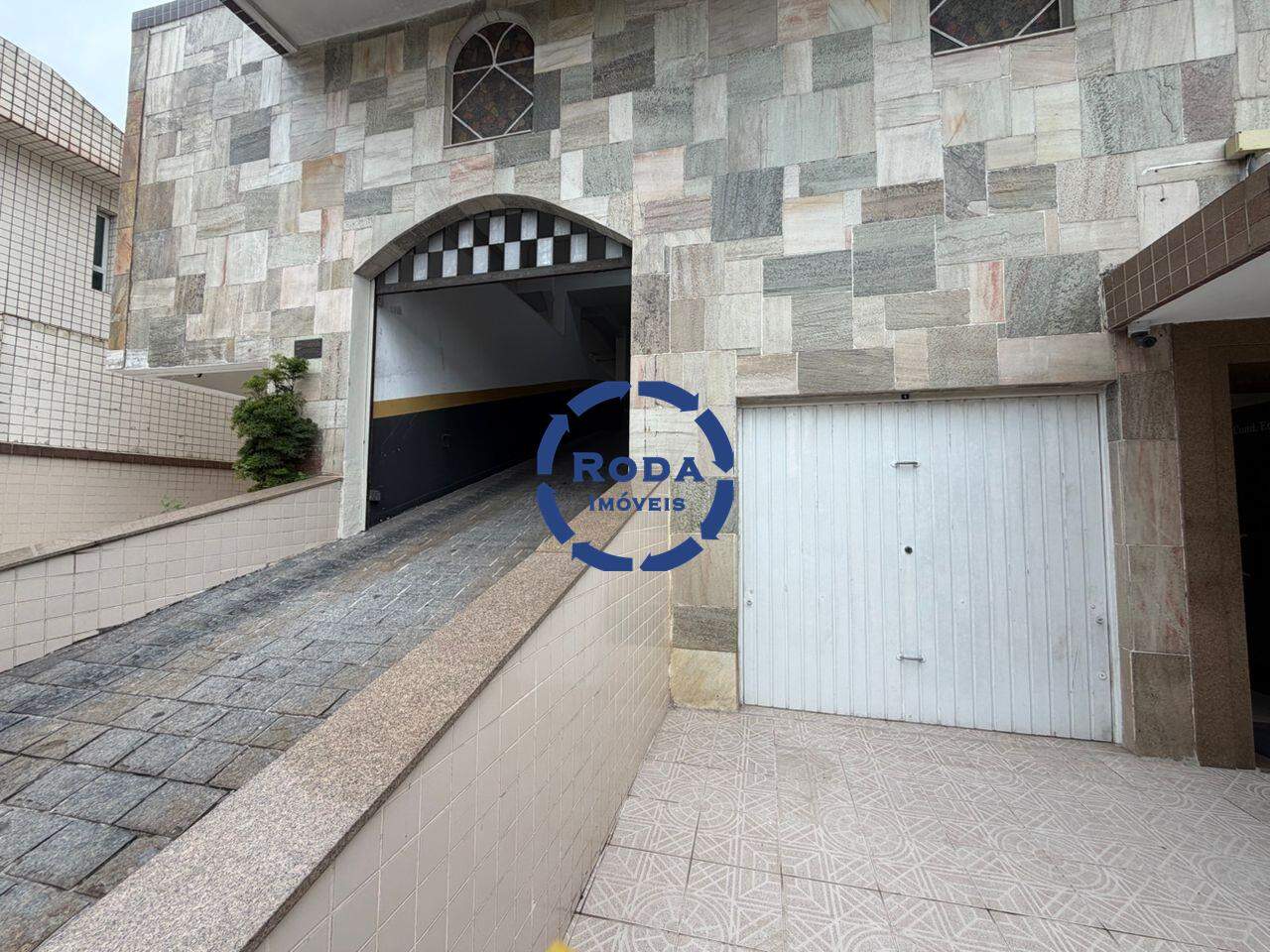 Apartamento para aluguel no Embaré: 