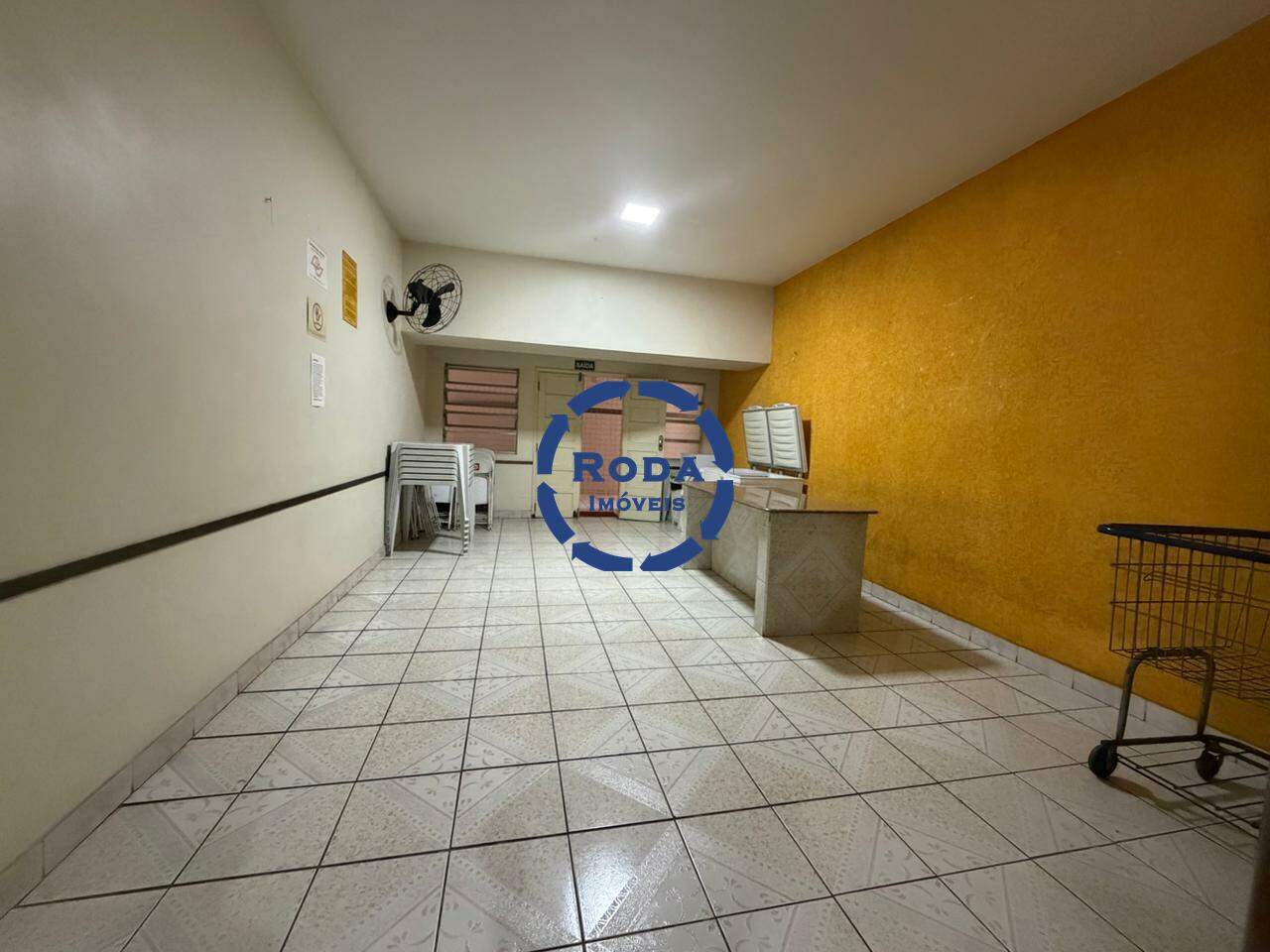 Apartamento para aluguel no Embaré: 