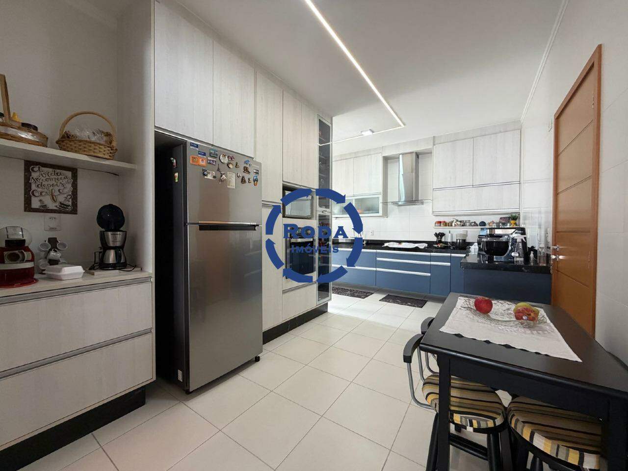 Apartamento à venda no Embaré: 