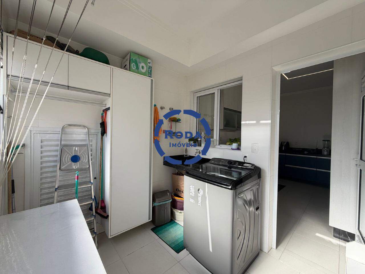 Apartamento à venda no Embaré: 