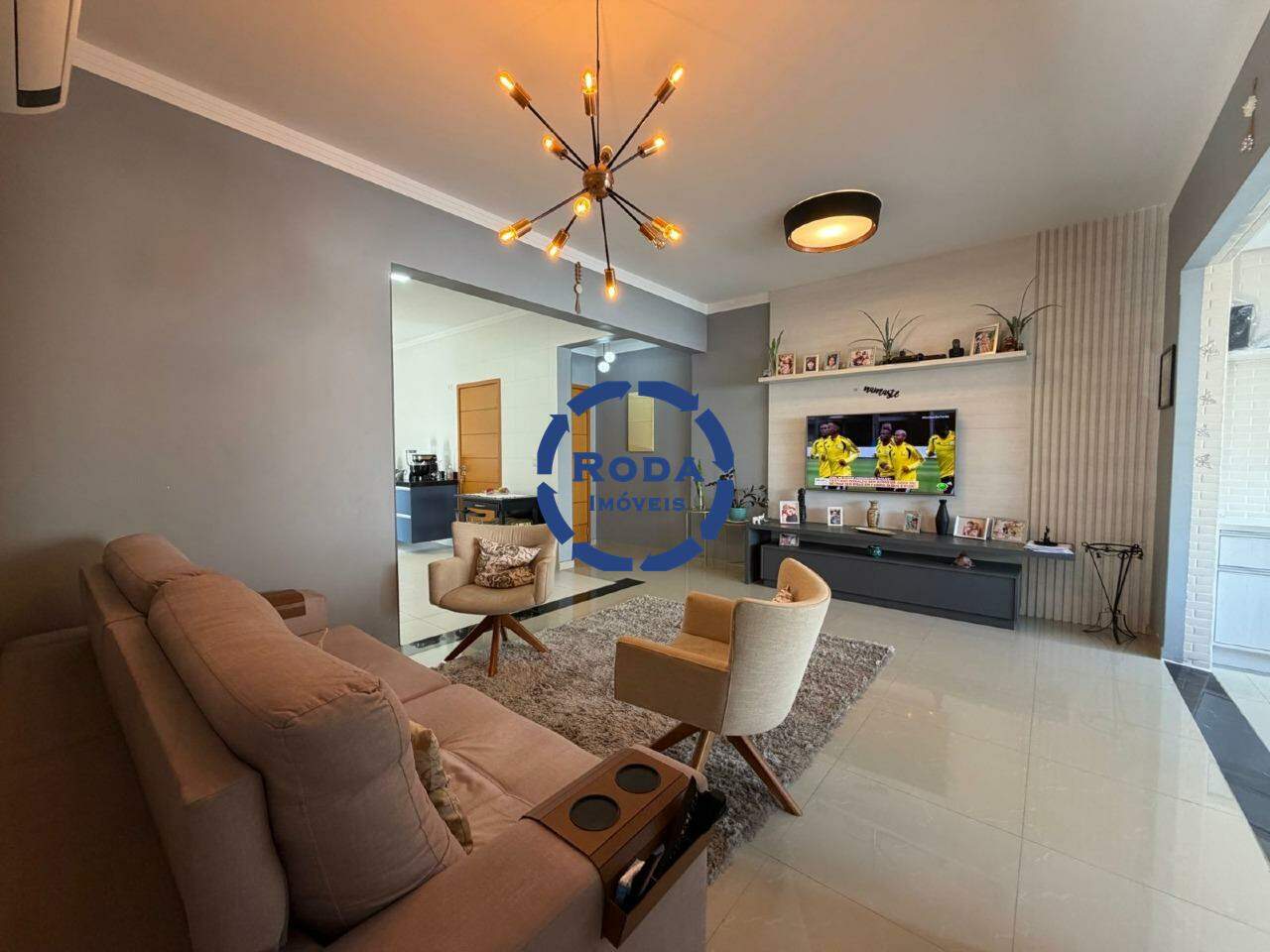 Apartamento à venda no Embaré: 