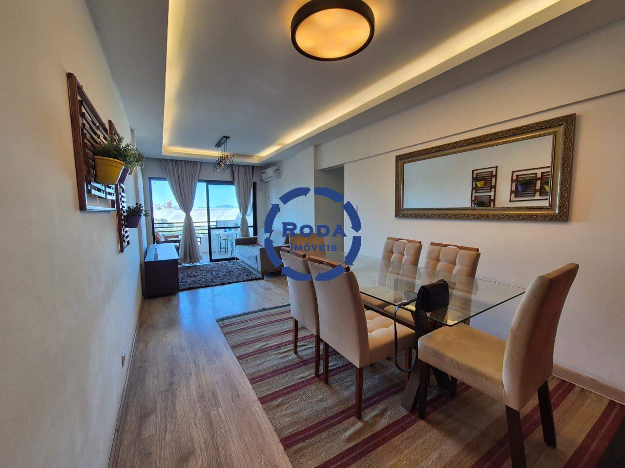 Apartamento à venda no Ponta da Praia: