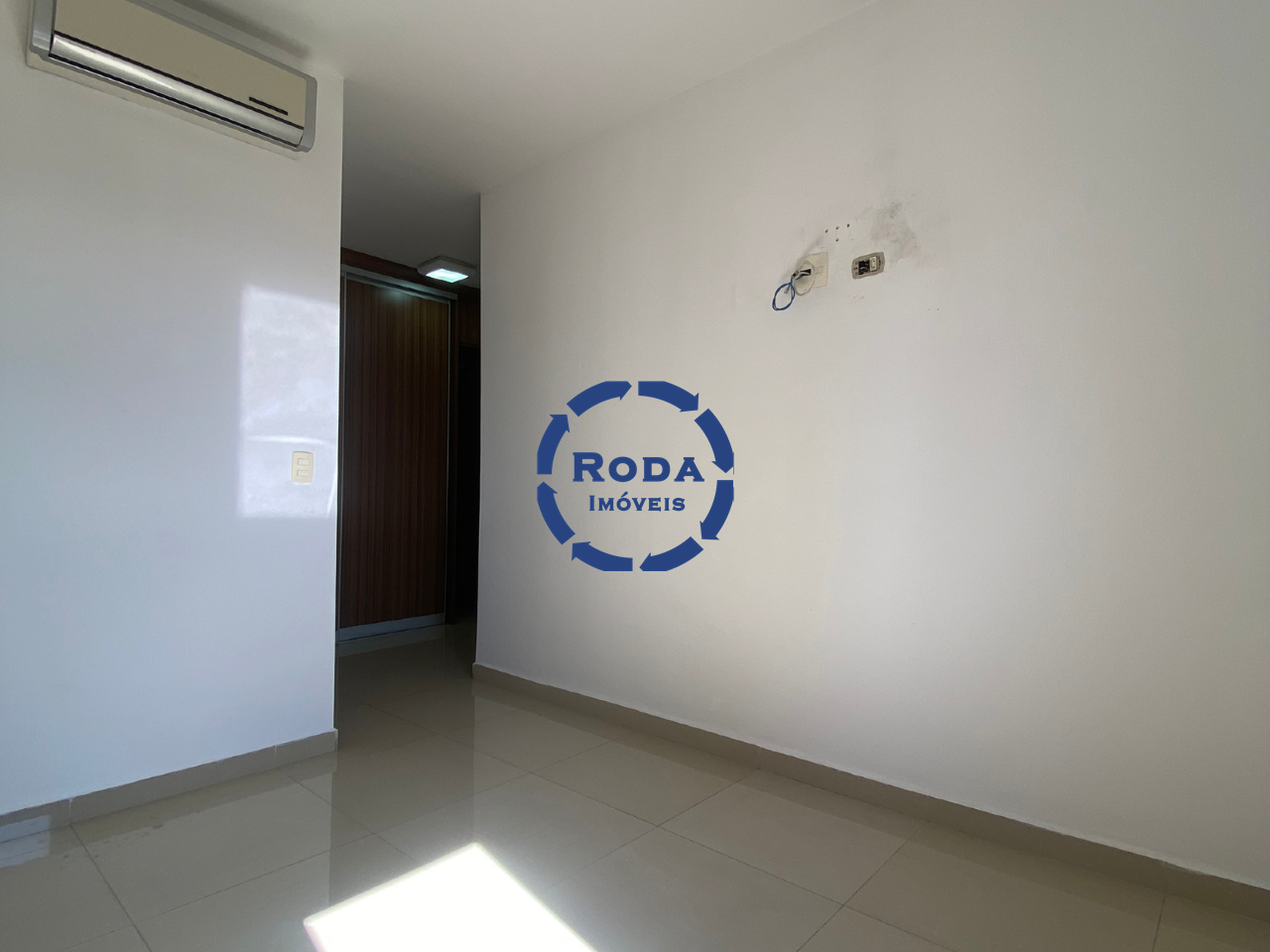 Apartamento à venda no Boqueirão: Suite Master