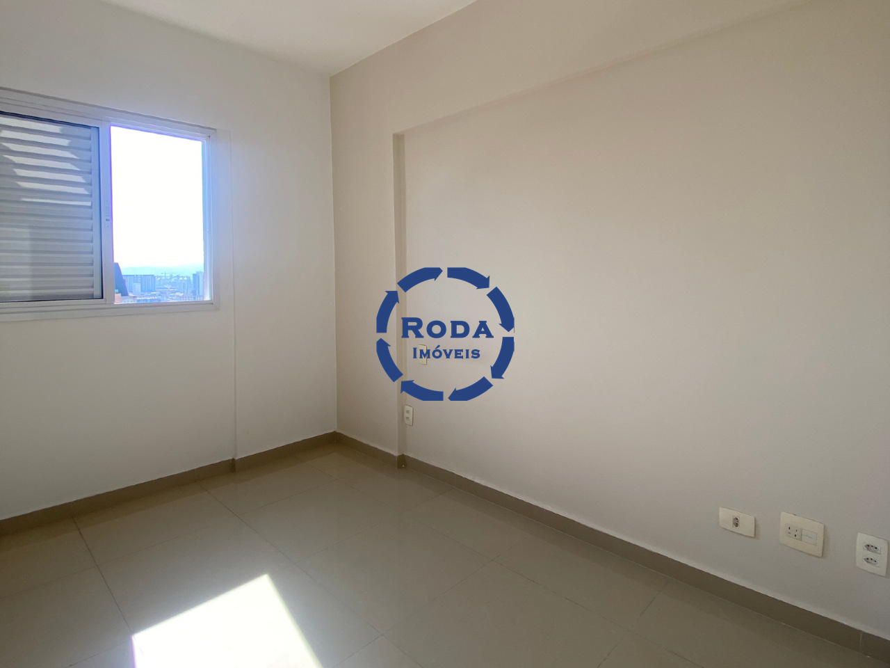 Apartamento à venda no Boqueirão: Suite Master