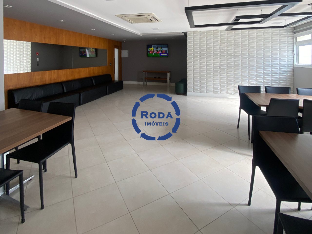 Apartamento à venda no Boqueirão: Salao de festas
