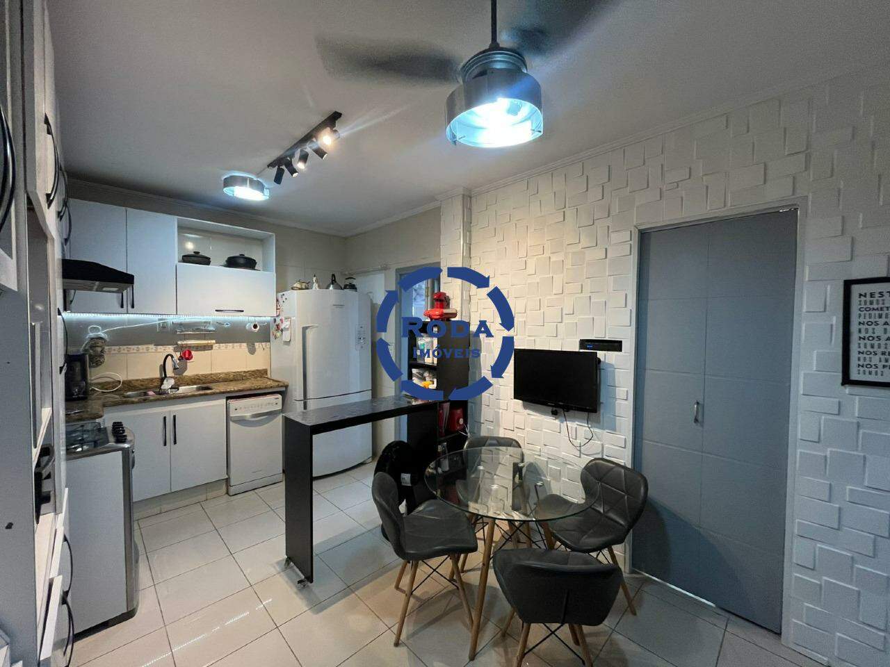 Apartamento à venda no Ponta da Praia:
