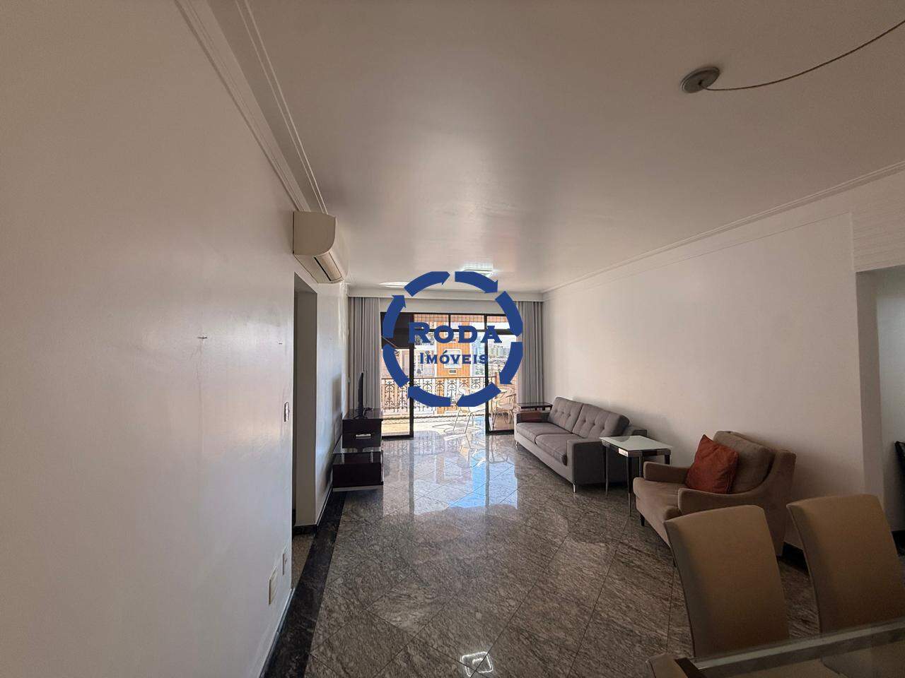 Apartamento à venda no Ponta da Praia: 