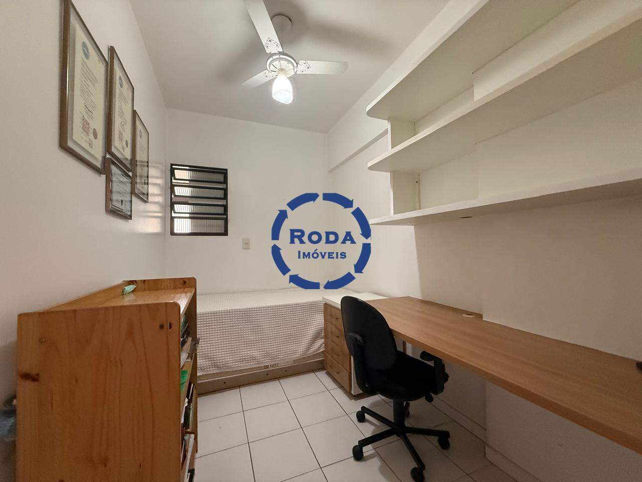 Apartamento à venda no Ponta da Praia: 