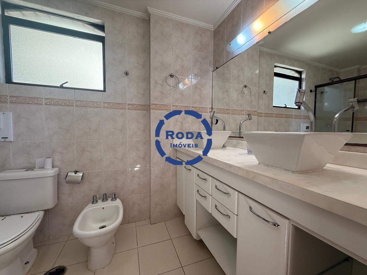 Apartamento à venda no Ponta da Praia: 