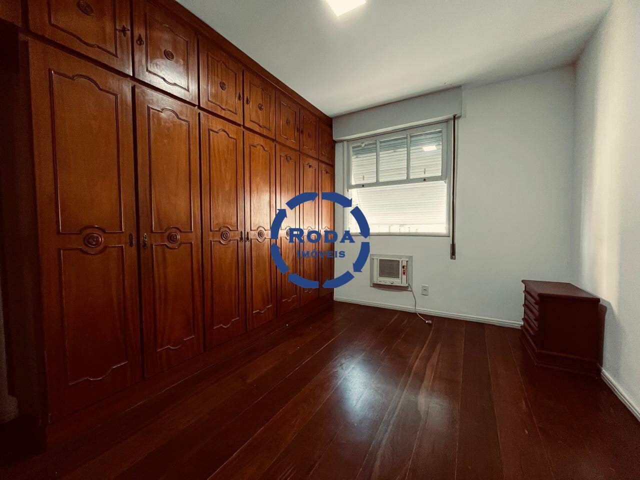 Apartamento à venda no Embaré: 