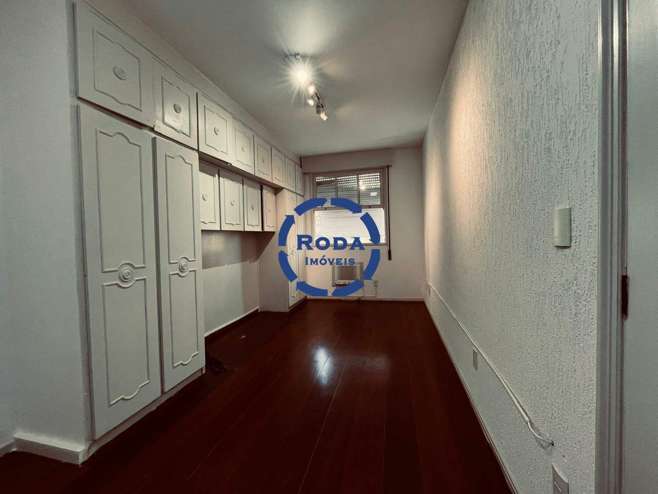 Apartamento à venda no Embaré: 