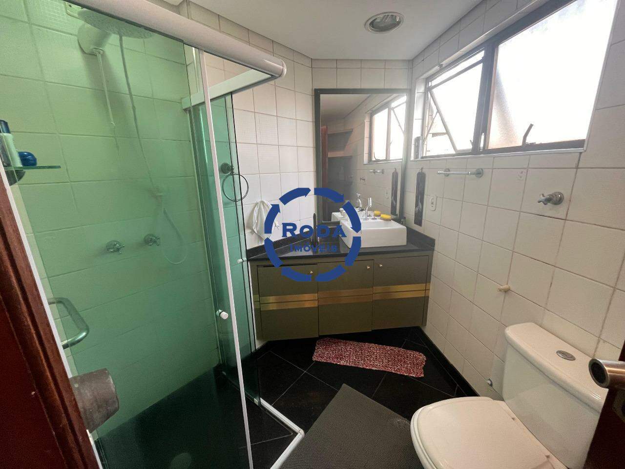 Apartamento à venda no Ponta da Praia: 
