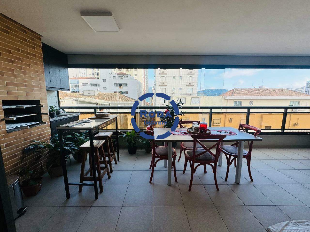 Apartamento à venda no Ponta da Praia: 