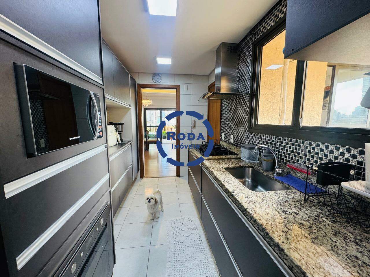 Apartamento à venda no Ponta da Praia: 