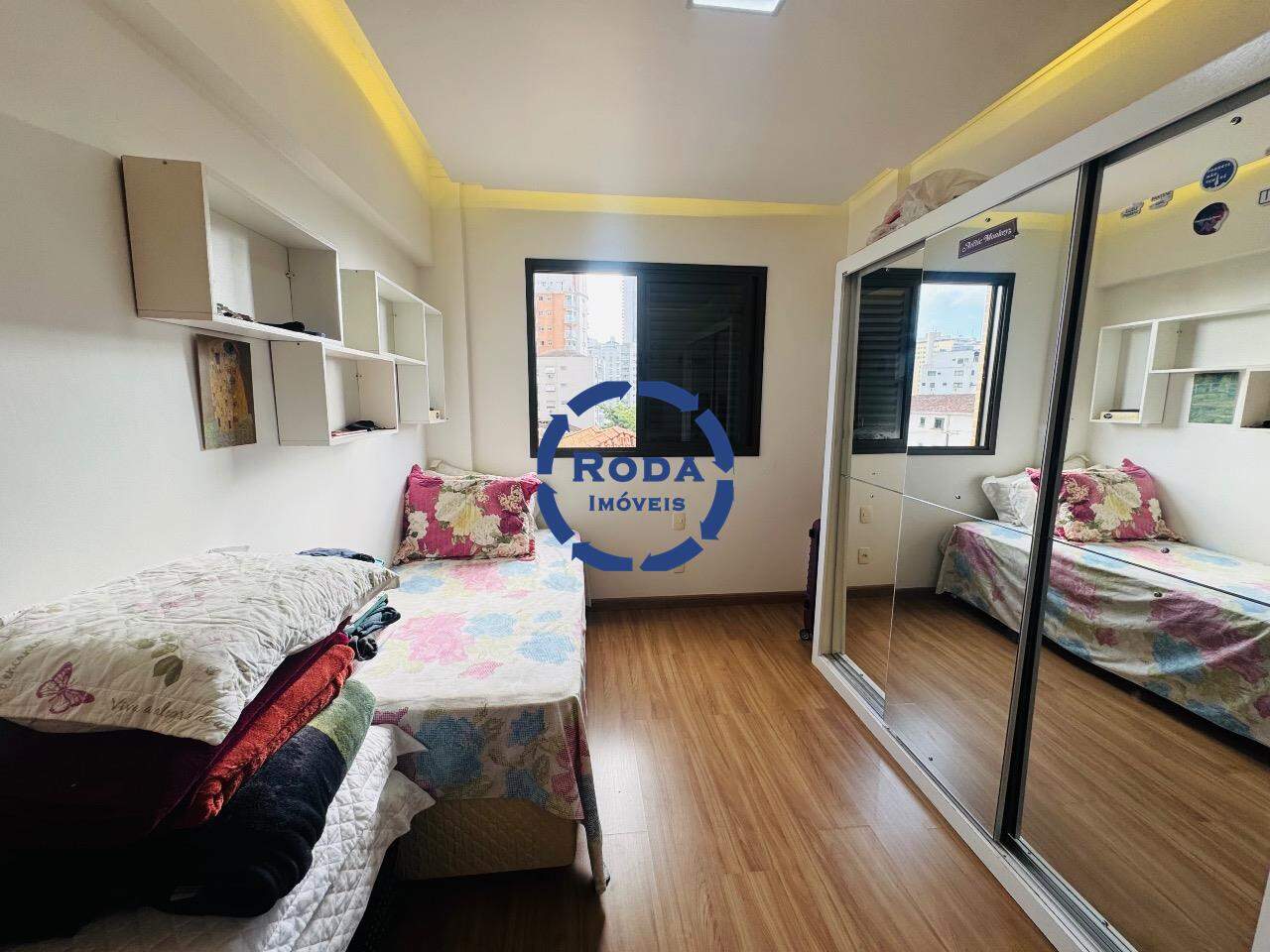 Apartamento à venda no Ponta da Praia: 