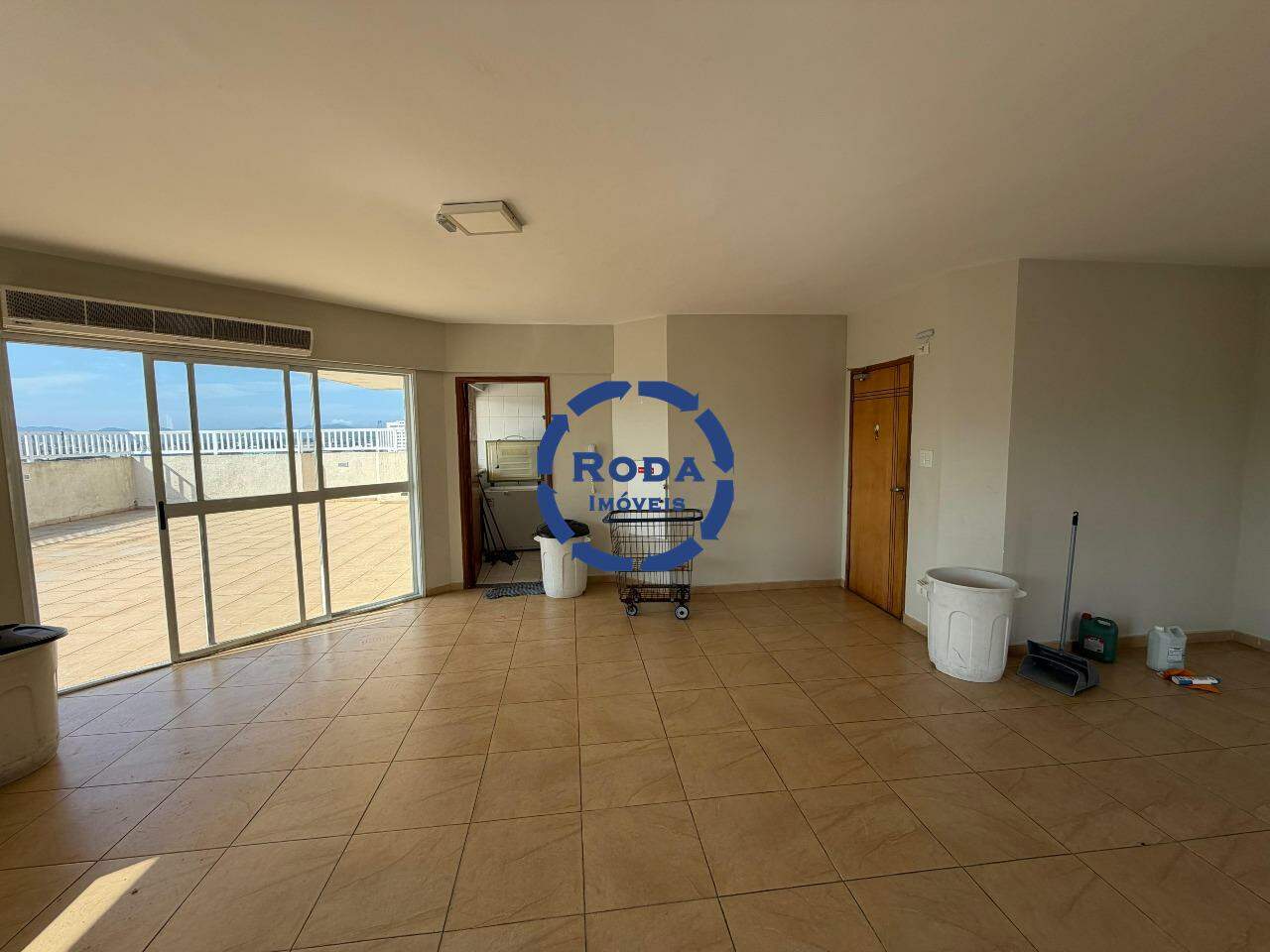 Apartamento à venda no Encruzilhada: 