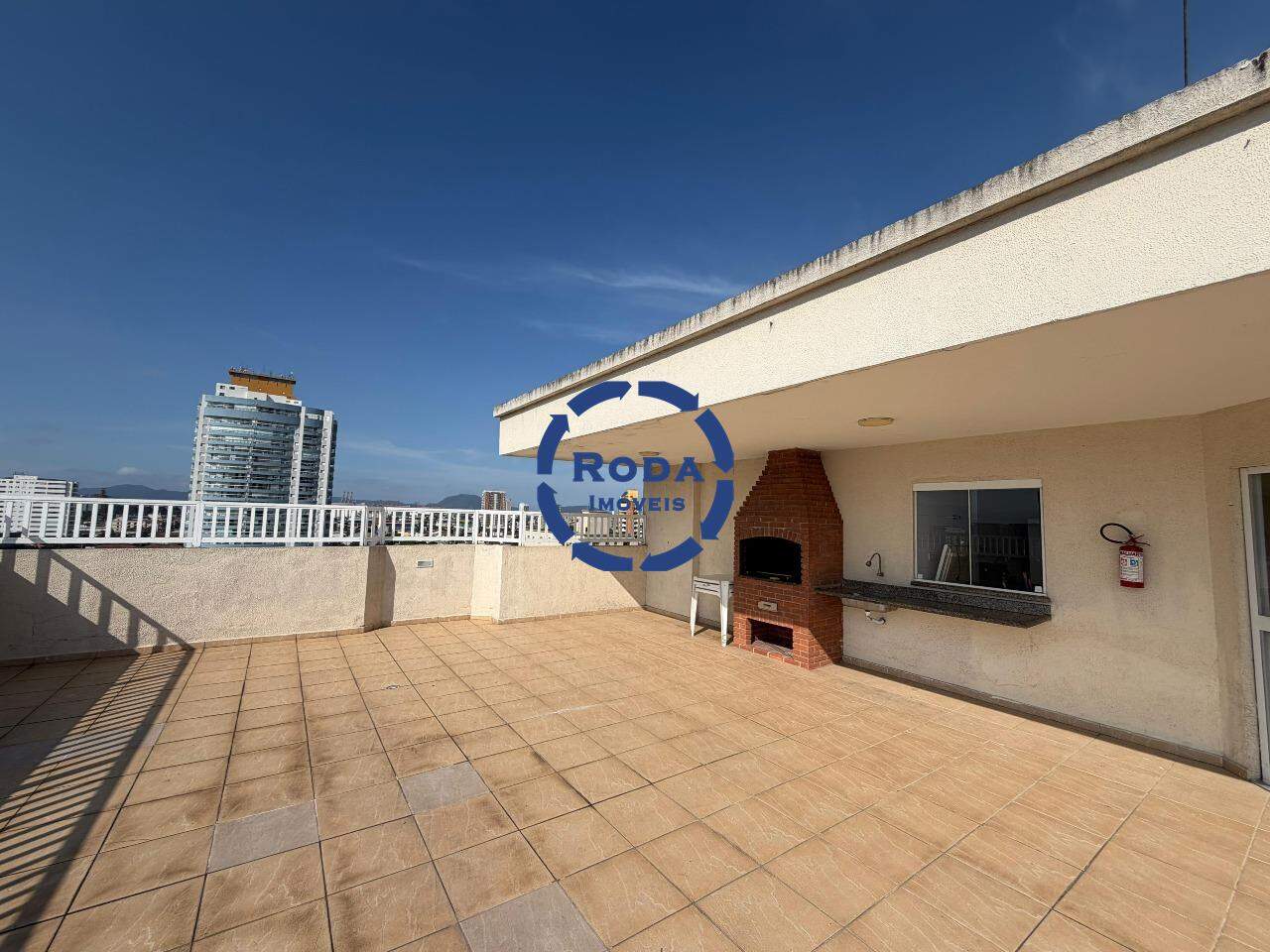 Apartamento à venda no Encruzilhada: 