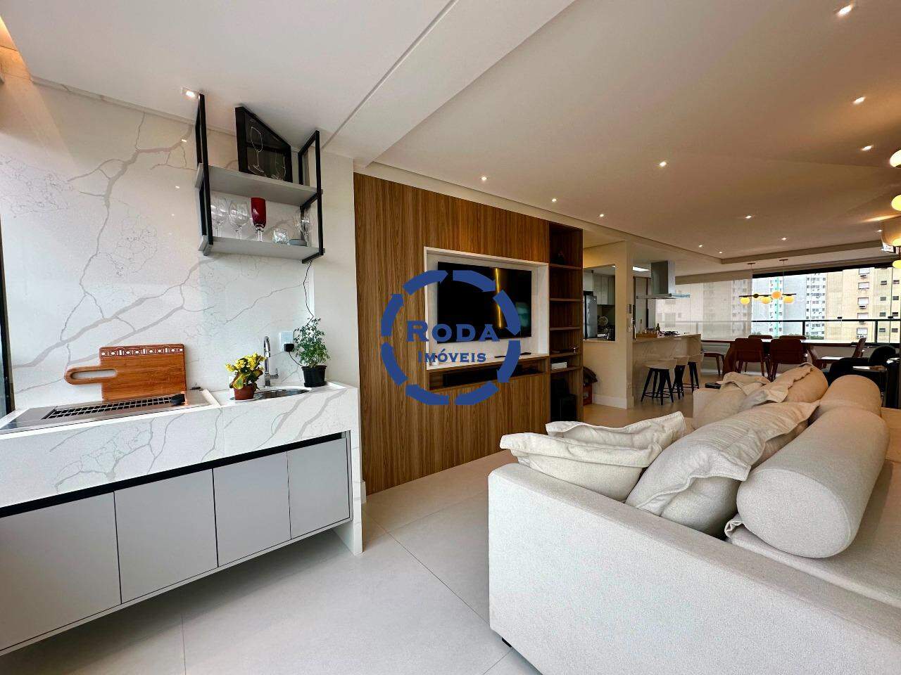 Apartamento à venda no Ponta da Praia: 