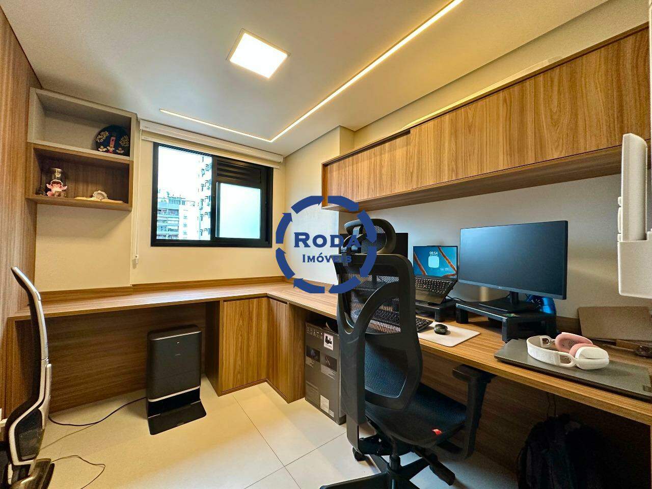 Apartamento à venda no Ponta da Praia: 