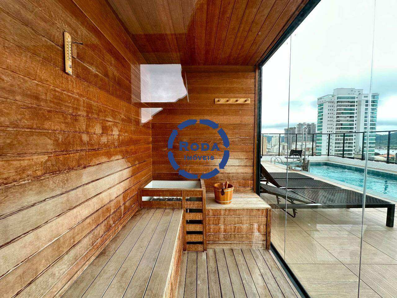 Apartamento à venda no Ponta da Praia: 