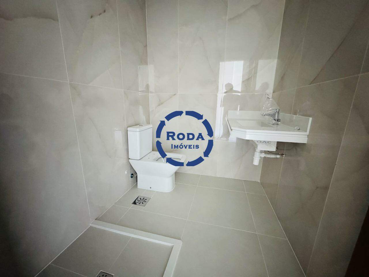 Apartamento à venda no Aparecida: banheiro 3º suite 