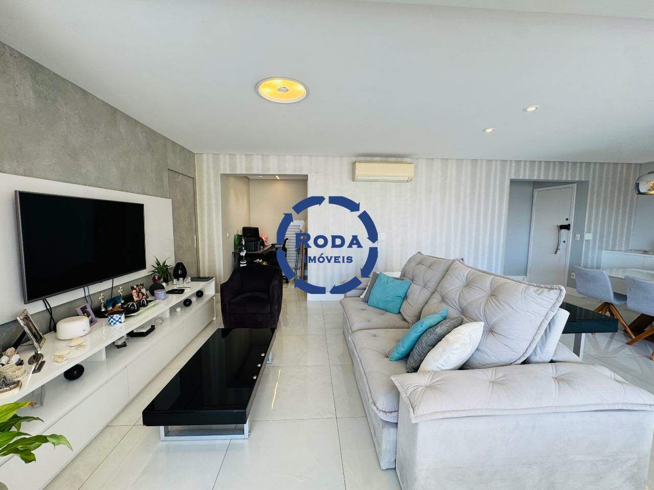 Apartamento à venda no Ponta da Praia: 